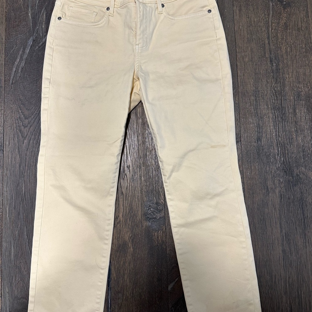 NYDJ Slim Straight Jeans in Cream